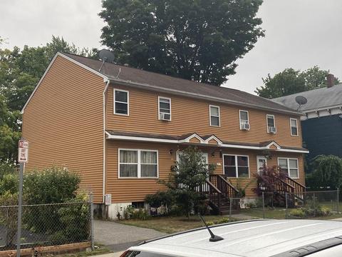33 Grant St, Springfield, MA 01109 photo 2