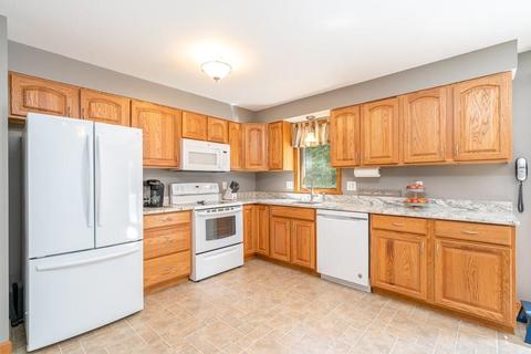 64 Campbell Dr, Easthampton, MA 01027 photo 8