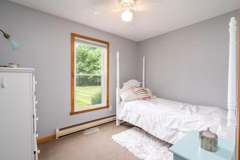 64 Campbell Dr, Easthampton, MA 01027 photo 23
