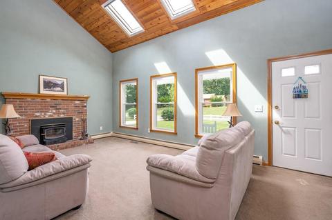 64 Campbell Dr, Easthampton, MA 01027 photo 10