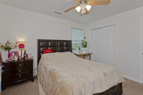 39 Spencer St, Springfield, MA 01118 photo 16