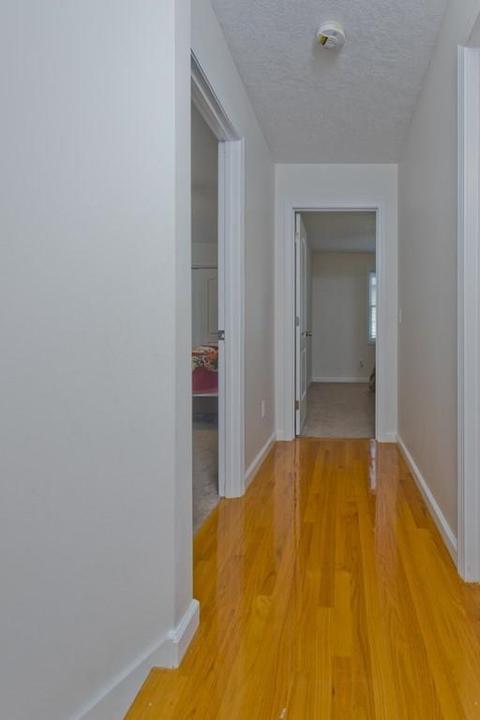 39 Spencer St, Springfield, MA 01118 photo 20