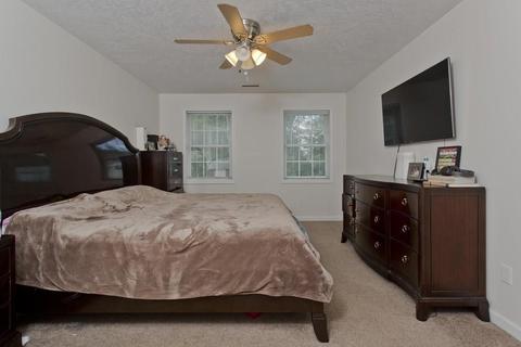 39 Spencer St, Springfield, MA 01118 photo 13