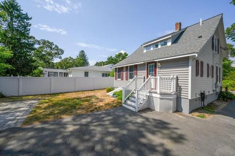 32 Martin St, Wareham, MA 02532 photo 2