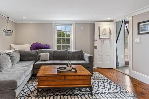 56 Bartlett St, Beverly, MA 01915 photo 8