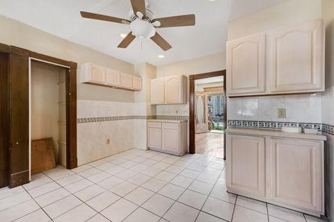 49 Albemarle St, Springfield, MA 01109 photo 19