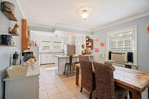 79 Commonwealth Ave, Worcester, MA 01604 photo 7