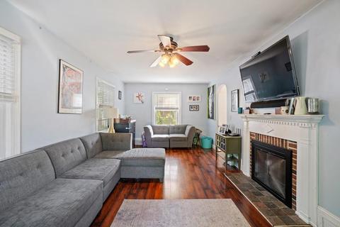 79 Commonwealth Ave, Worcester, MA 01604 photo 4