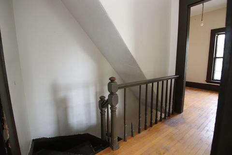 2 Cliftondale Ave, Saugus, MA 01906 photo 16