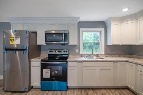 89 Juniper Dr, Springfield, MA 01119 photo 5