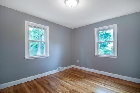 89 Juniper Dr, Springfield, MA 01119 photo 13
