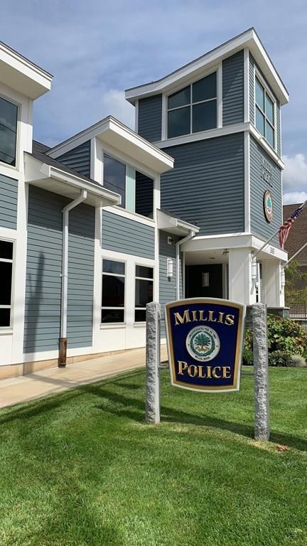 2 Baltimore St, Millis, MA 02054 photo 34