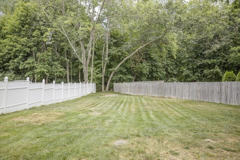 2 Baltimore St, Millis, MA 02054 photo 9