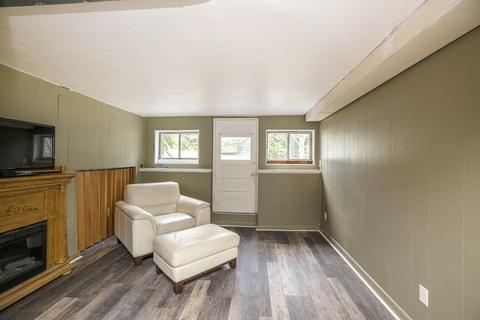 2 Baltimore St, Millis, MA 02054 photo 18