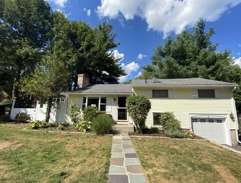 2 Baltimore St, Millis, MA 02054 photo 24