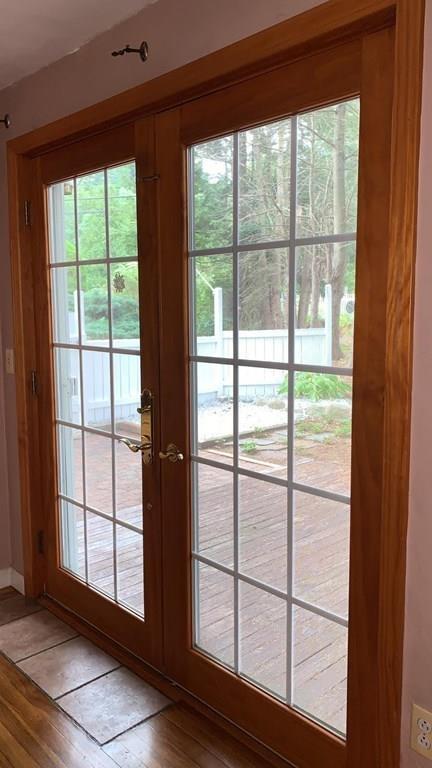2 Baltimore St, Millis, MA 02054 photo 8