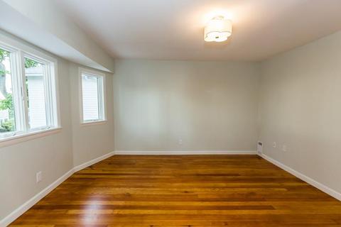 76 Hampton Cir, Hull, MA 02045 photo 17