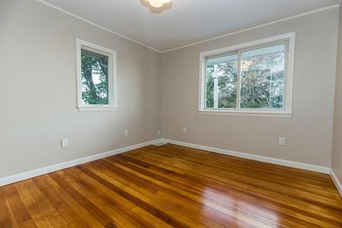 76 Hampton Cir, Hull, MA 02045 photo 6