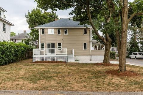 76 Hampton Cir, Hull, MA 02045 photo 9