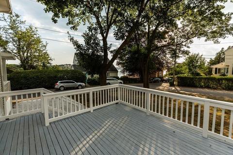 76 Hampton Cir, Hull, MA 02045 photo 4