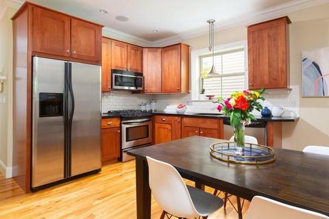 35 White Pl #2, Brookline, MA 02445 photo 4