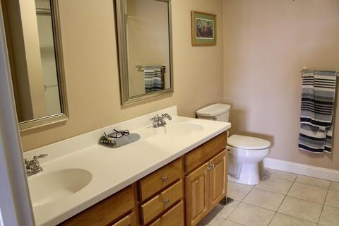 22 Maple St #A, Canton, MA 02021 photo 18
