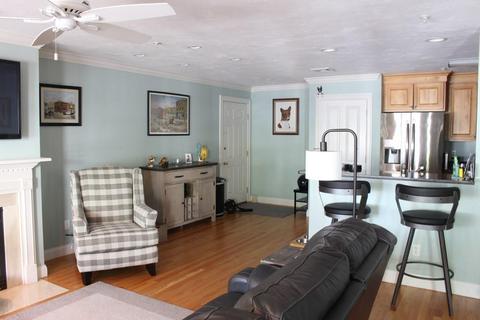 22 Maple St #A, Canton, MA 02021 photo 2
