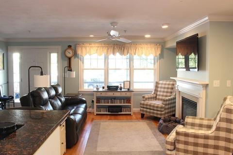22 Maple St #A, Canton, MA 02021 photo 6