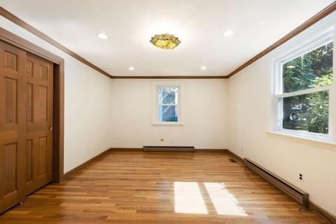 228 Hunting Rd, Needham, MA 02492 photo 10