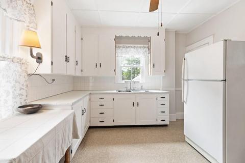 12 Summer St, Beverly, MA 01915 photo 7