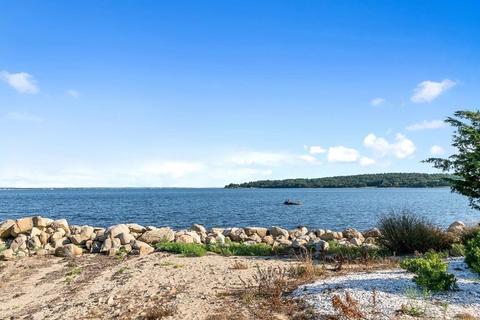 280 Cromesett Rd, Wareham, MA 02571 photo 8