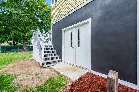 186 Arcade St, Chicopee, MA 01020 photo 38