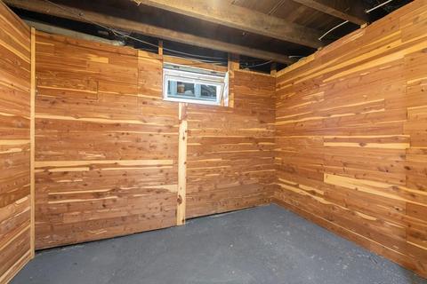186 Arcade St, Chicopee, MA 01020 photo 41