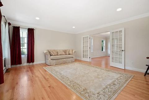 31 Fuller Rd, Needham, MA 02492 photo 7