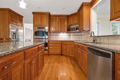 31 Fuller Rd, Needham, MA 02492 photo 11