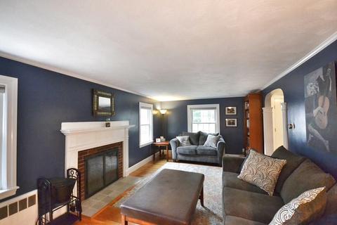 51 Converse St, Wakefield, MA 01880 photo 8