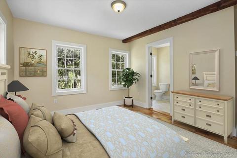 89 Elm St, Georgetown, MA 01833 photo 4
