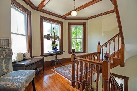 72 Dane St #2, Beverly, MA 01915 photo 6