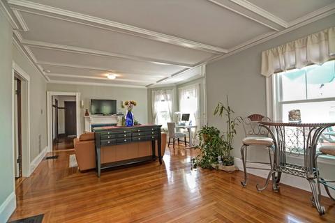 72 Dane St #2, Beverly, MA 01915 photo 10