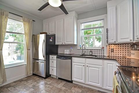 72 Dane St #2, Beverly, MA 01915 photo 22