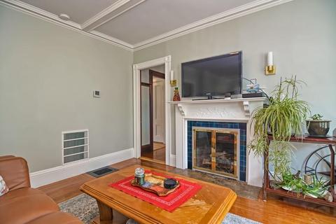 72 Dane St #2, Beverly, MA 01915 photo 8