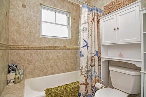72 Dane St #2, Beverly, MA 01915 photo 25