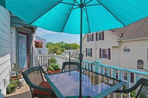 72 Dane St #2, Beverly, MA 01915 photo 14