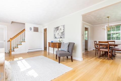 29 Scott Cir, Dedham, MA 02026 photo 8