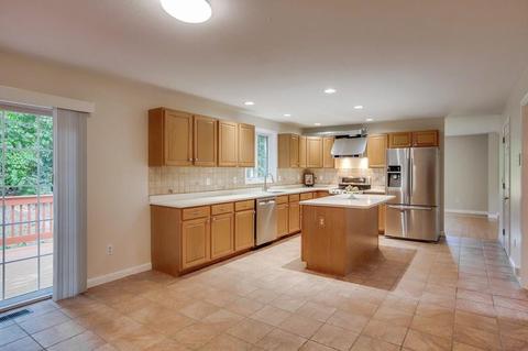 3 Osgood St, Windham, NH 03087 photo 16