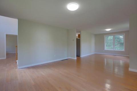 3 Osgood St, Windham, NH 03087 photo 12