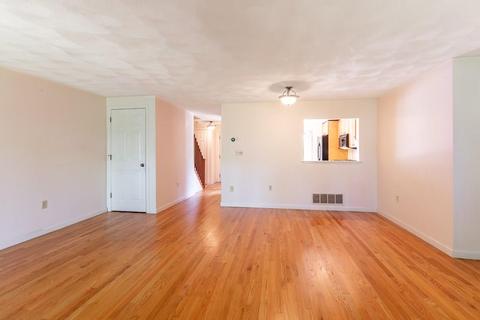 8 Deer Path #4, Maynard, MA 01754 photo 7