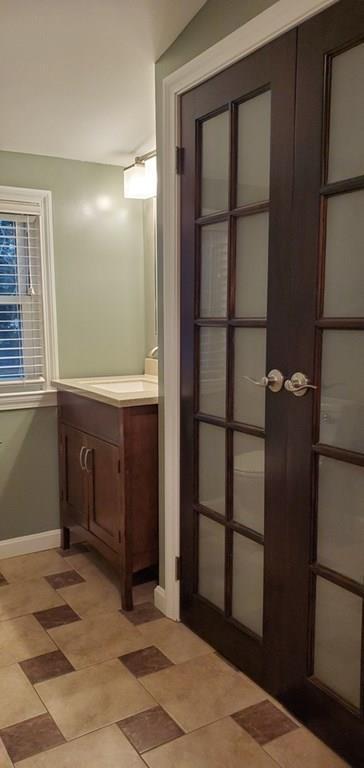 30 Bartlett Rd, Randolph, MA 02368 photo 17