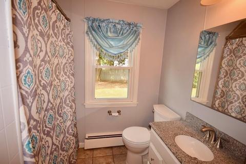 5 Vadnais St, Easthampton, MA 01027 photo 17