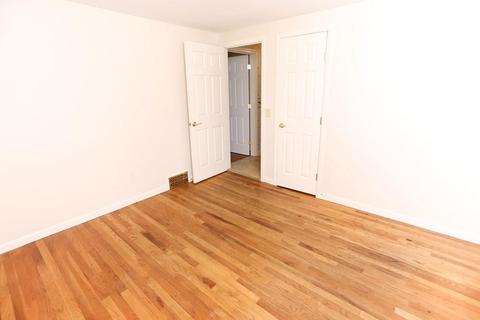 28 Overhill Dr, Springfield, MA 01129 photo 23
